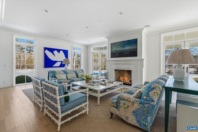 Building Photo - 4018 Fairway Dr