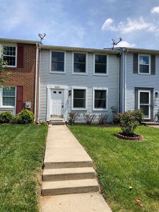 Primary Photo - Farmbrook Rental