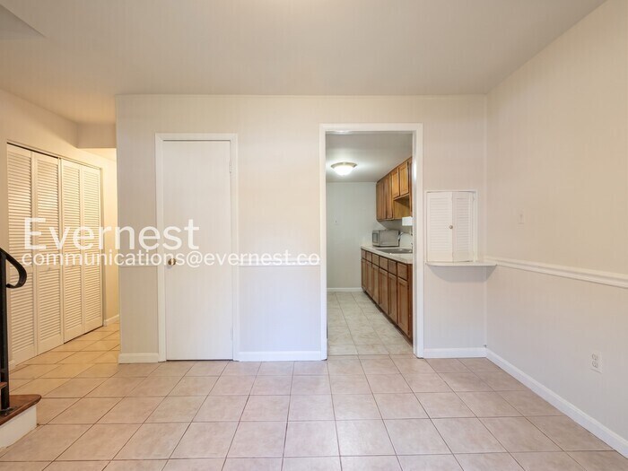 Building Photo - 14806 Bryan Ct