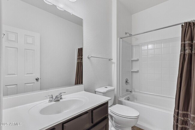 Building Photo - 3263 S Miller Dr
