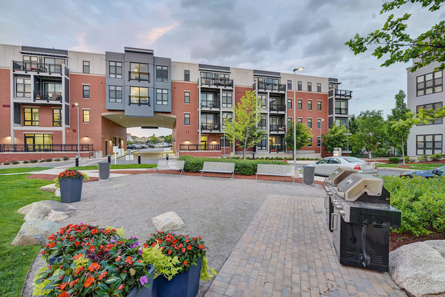 Gas grilling stations are located in the courtyard for outdoor entertaining - Windsor at Maxwell's Green