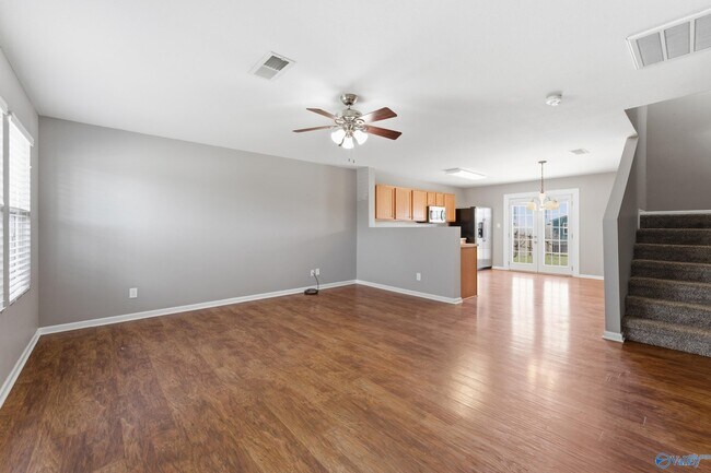 Building Photo - 3294 Castlecreek Dr SW