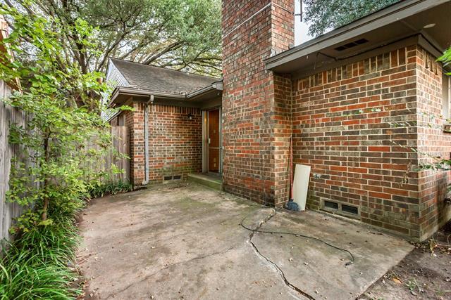 Building Photo - 7544 Brentcove Cir