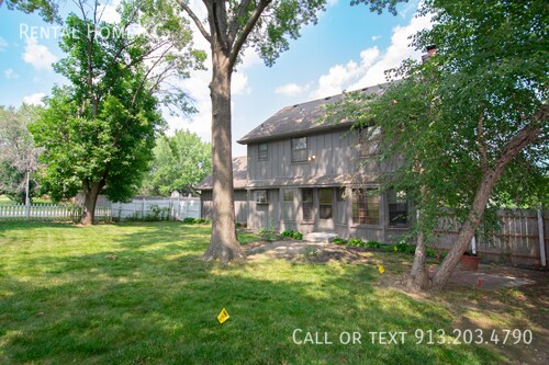 Building Photo - 11602 Monrovia-