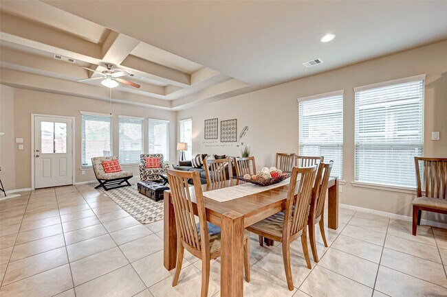 Building Photo - 5614 Glenfield Spring Ln