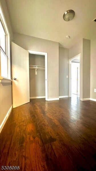 Building Photo - 923 Magnolia Ave