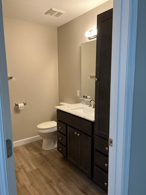 Building Photo - 406 S Church St