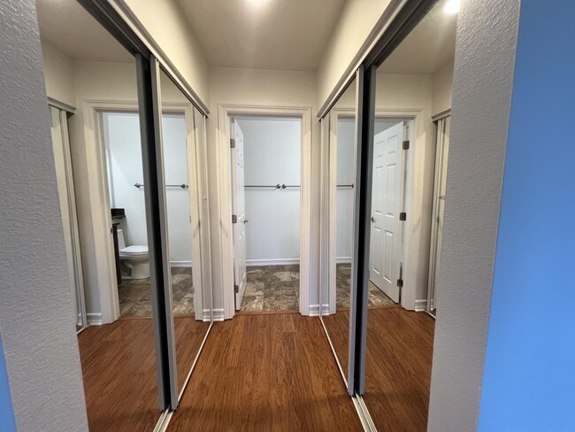 Building Photo - 15373 Maturin Dr