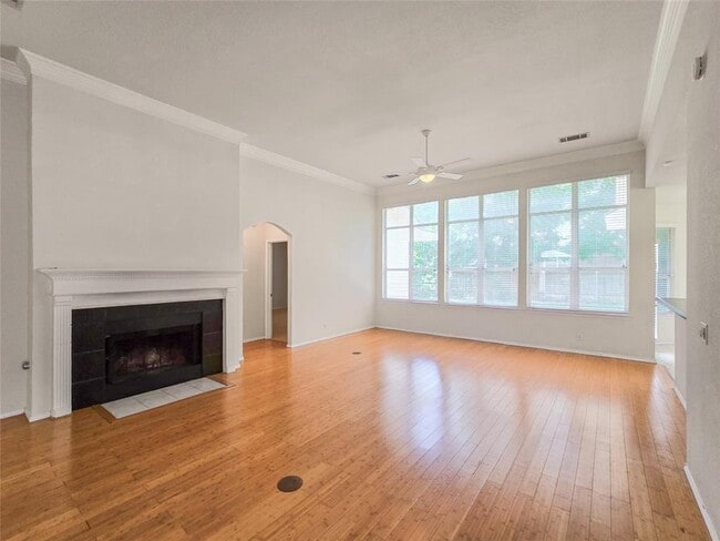 Building Photo - 7005 Rambollet Terrace