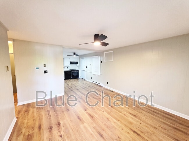Building Photo - 1705 Smith Level Rd