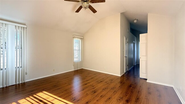 Building Photo - 11513 Kempwood Dr