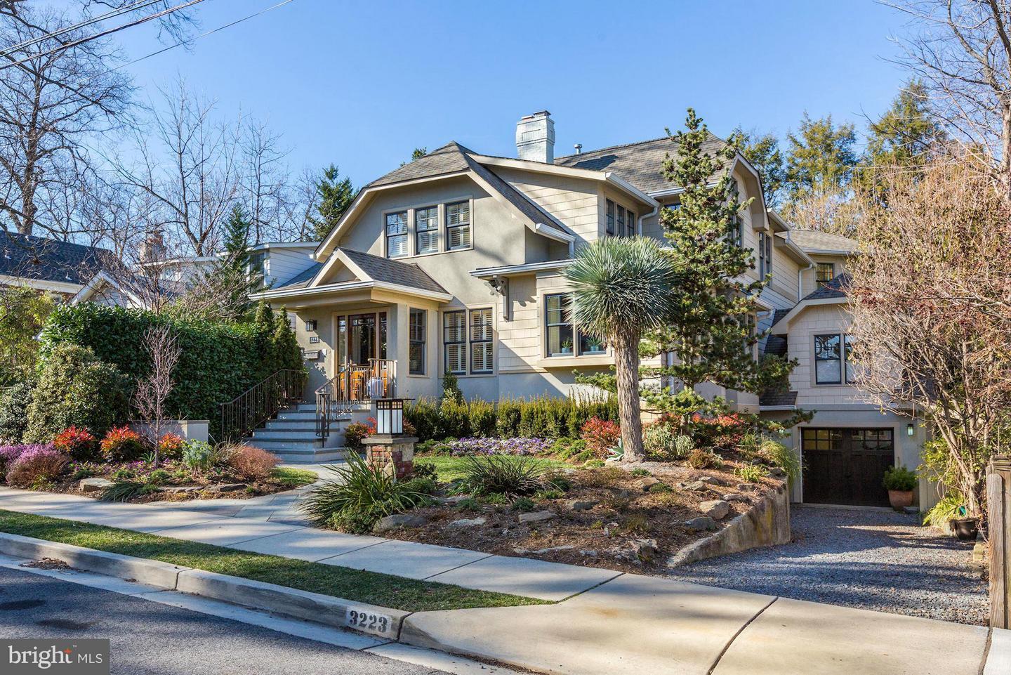 Main House - 3223 1st St N