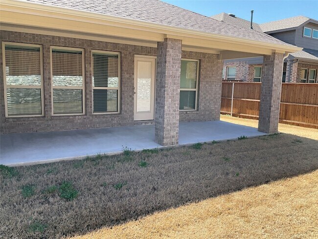 Building Photo - 6021 Tudor Pl