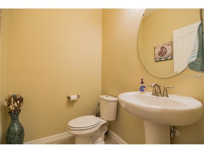 Building Photo - 89 Zamora Pl
