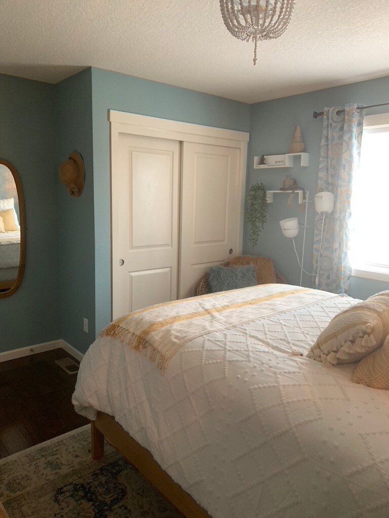 Bedroom 1 - 5401 NE 66th Dr