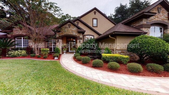 Building Photo - 7911 Vineyard Lake Rd N