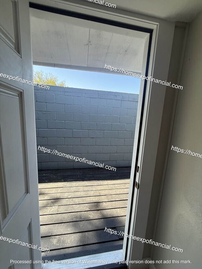 Building Photo - Nice Home For Rent