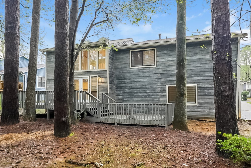 Building Photo - 6826 Creekwood Dr