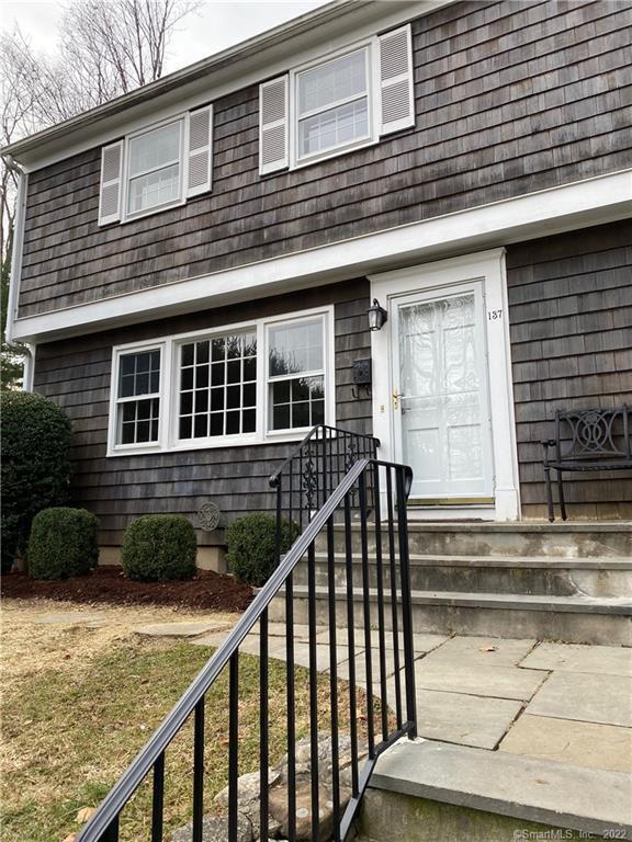 Primary Photo - 137 Millport Ave