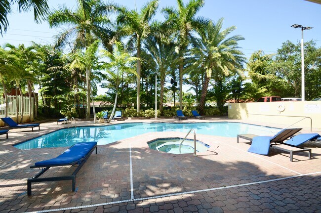 Building Photo - 3500 Coral Way