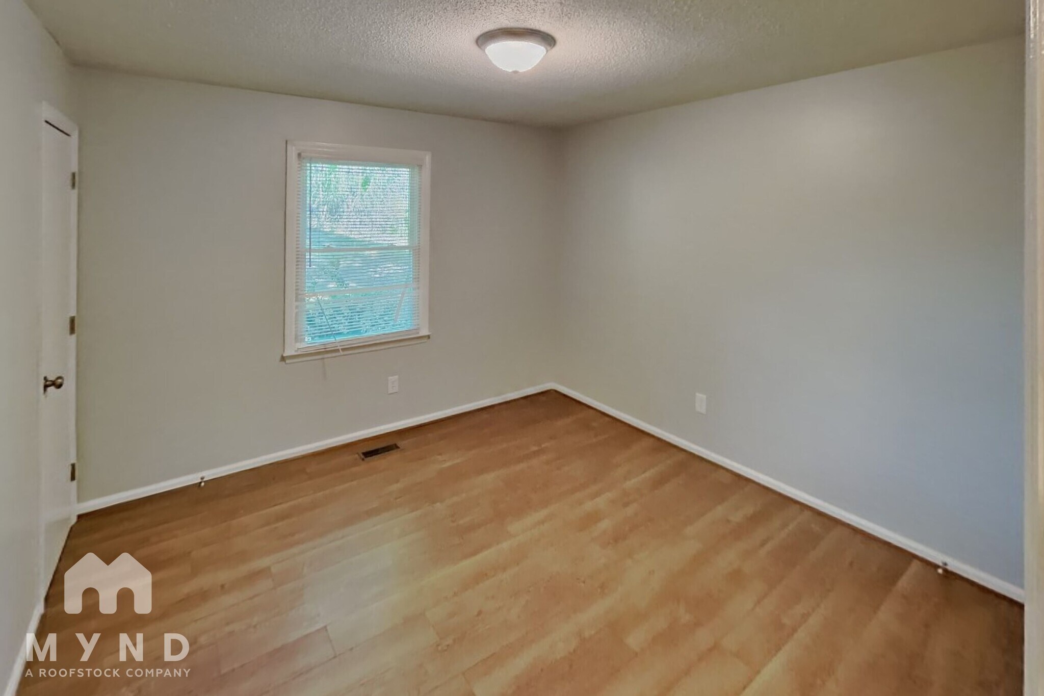 Building Photo - 4629 Longbriar Dr