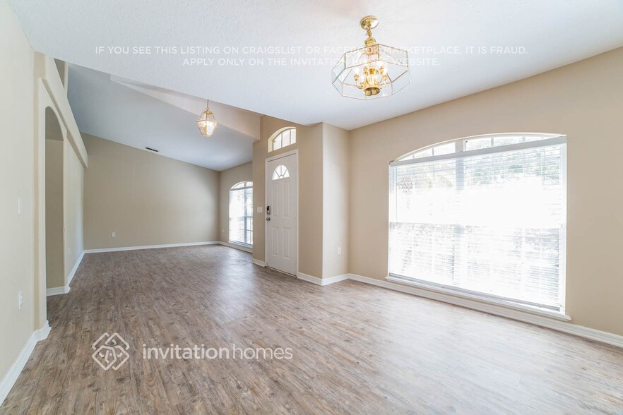 Building Photo - 1507 Nestlewood Trail