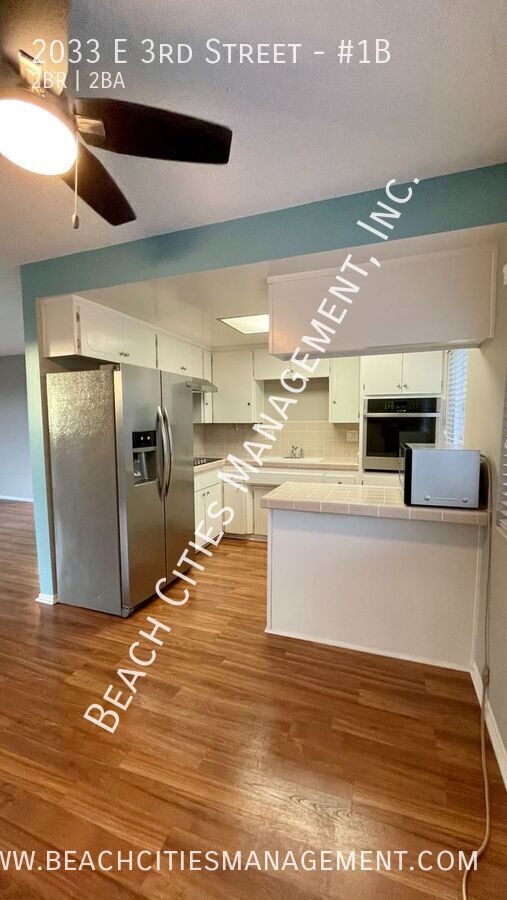 Building Photo - 2033 E 3rd St