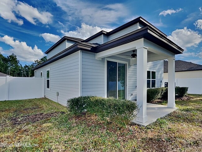 Building Photo - 895 Morgans Treasure Rd