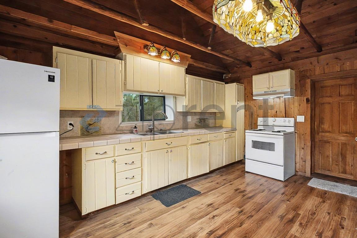 Building Photo - 30400 Withrow Rd