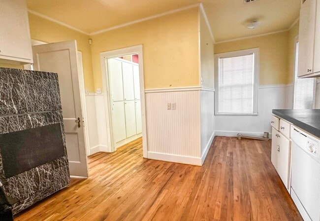 Building Photo - 2 Bedroom 1 Bathroom House in Texarkana, TX