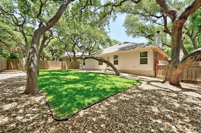 Building Photo - 5703 Marchmont Ln