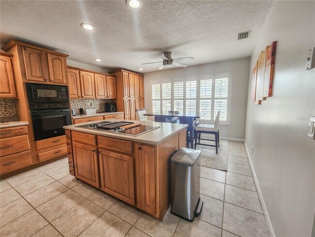 Building Photo - 44 Sea Vista Dr