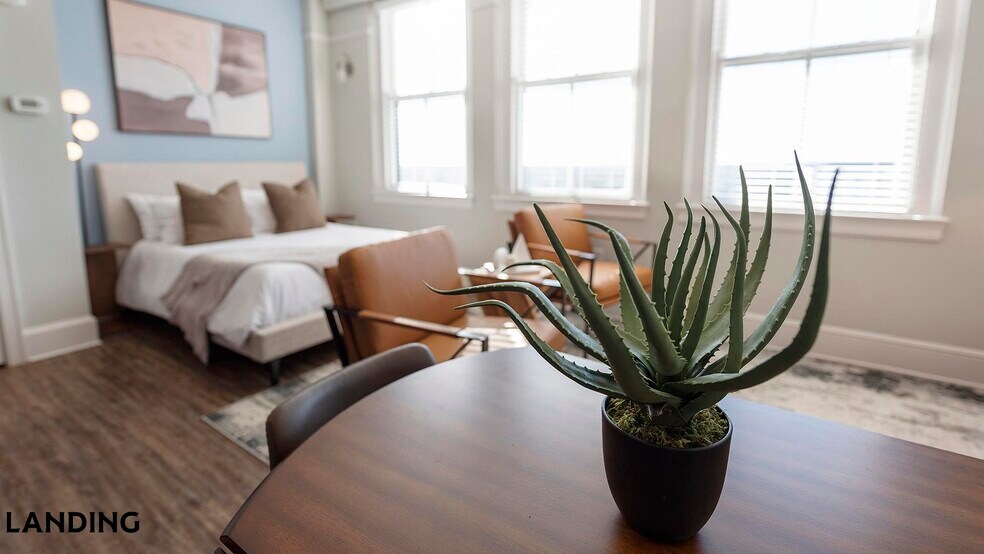 Building Photo - 187 N Church St