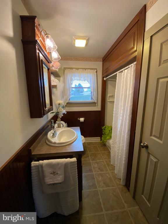 Building Photo - 45 Clay Slate Rd