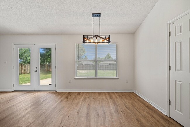 Building Photo - 8517 High School Blvd