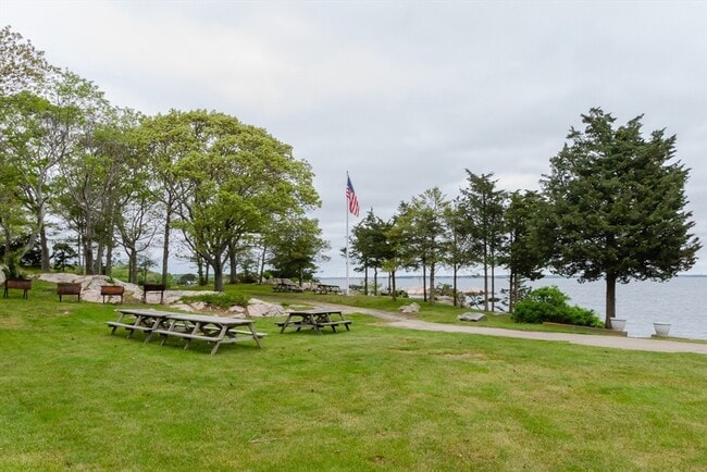 Building Photo - 3 Nonquitt Ave