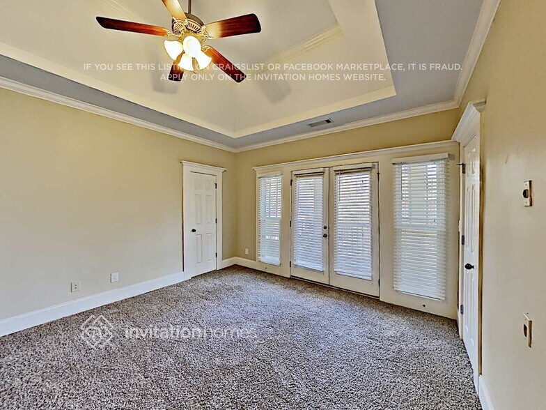 Building Photo - 2350 Bouldercliff Way SE