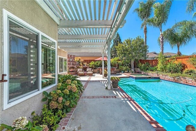 Building Photo - 28371 La Falda