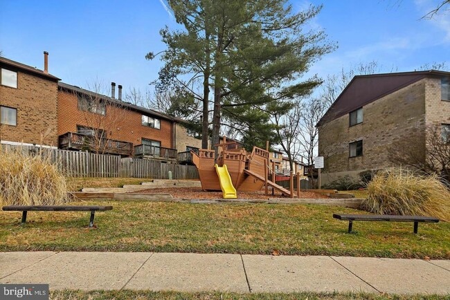 Building Photo - 7068 Winter Rose Path