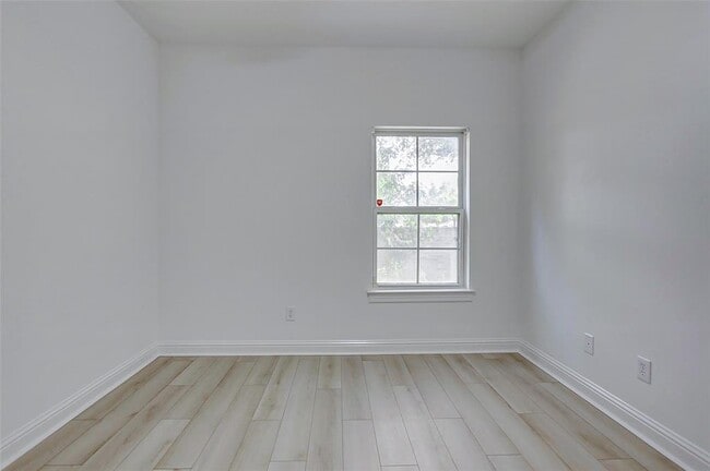 Building Photo - 5 Versante Ct
