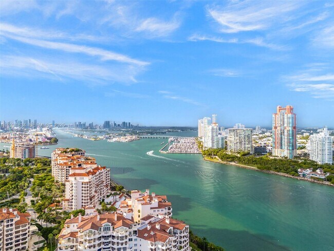 Building Photo - 7471 Fisher Island Dr