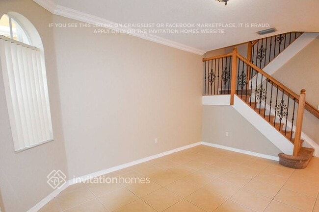 Building Photo - 4957 SW 136th Ave