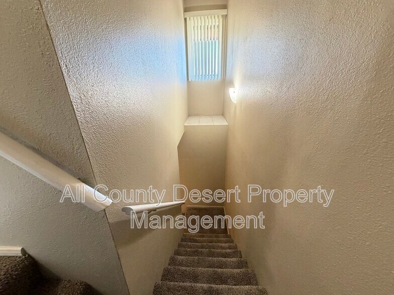 Building Photo - 69180 Victoria Dr