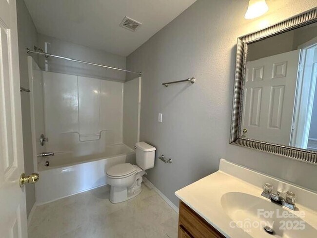 Building Photo - 10942 Dry Stone Dr