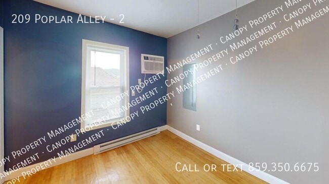 Building Photo - 209 Poplar Alley