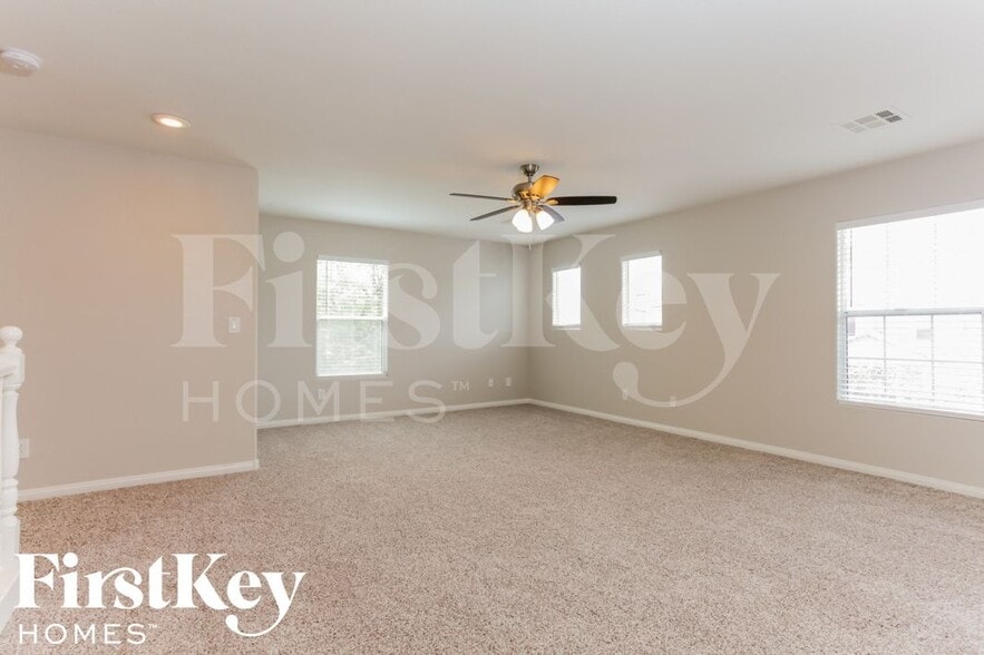 Building Photo - 8332 N Blazing Sky Ct