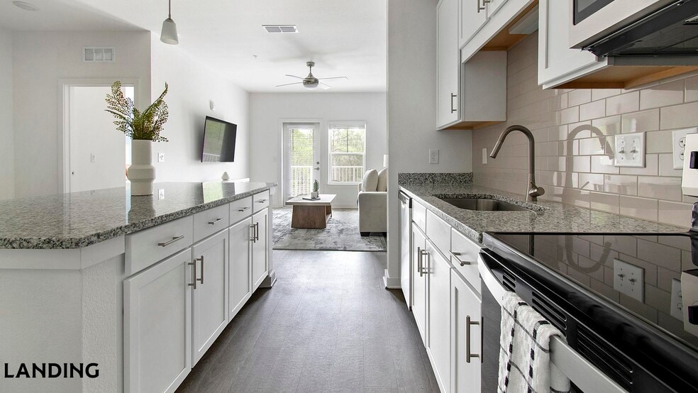 Building Photo - 12525 Tibbets Ln