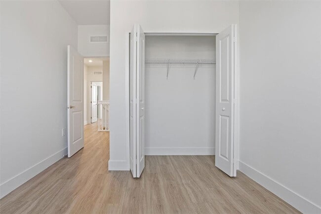 Building Photo - Southwest 344th Terrace, Homestead, FL 33034 - 3 BR 2.5 BA house