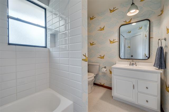 Building Photo - 6762 Inverness Ln