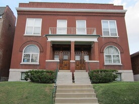 Building Photo - 3913 Flad Ave